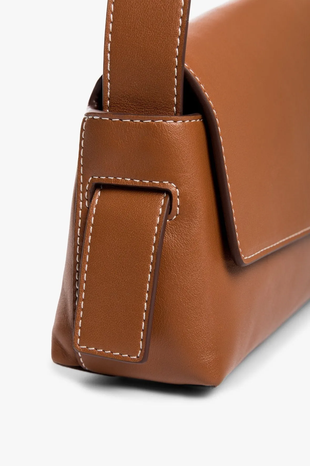 ACUTE SHOULDER BAG | TAN