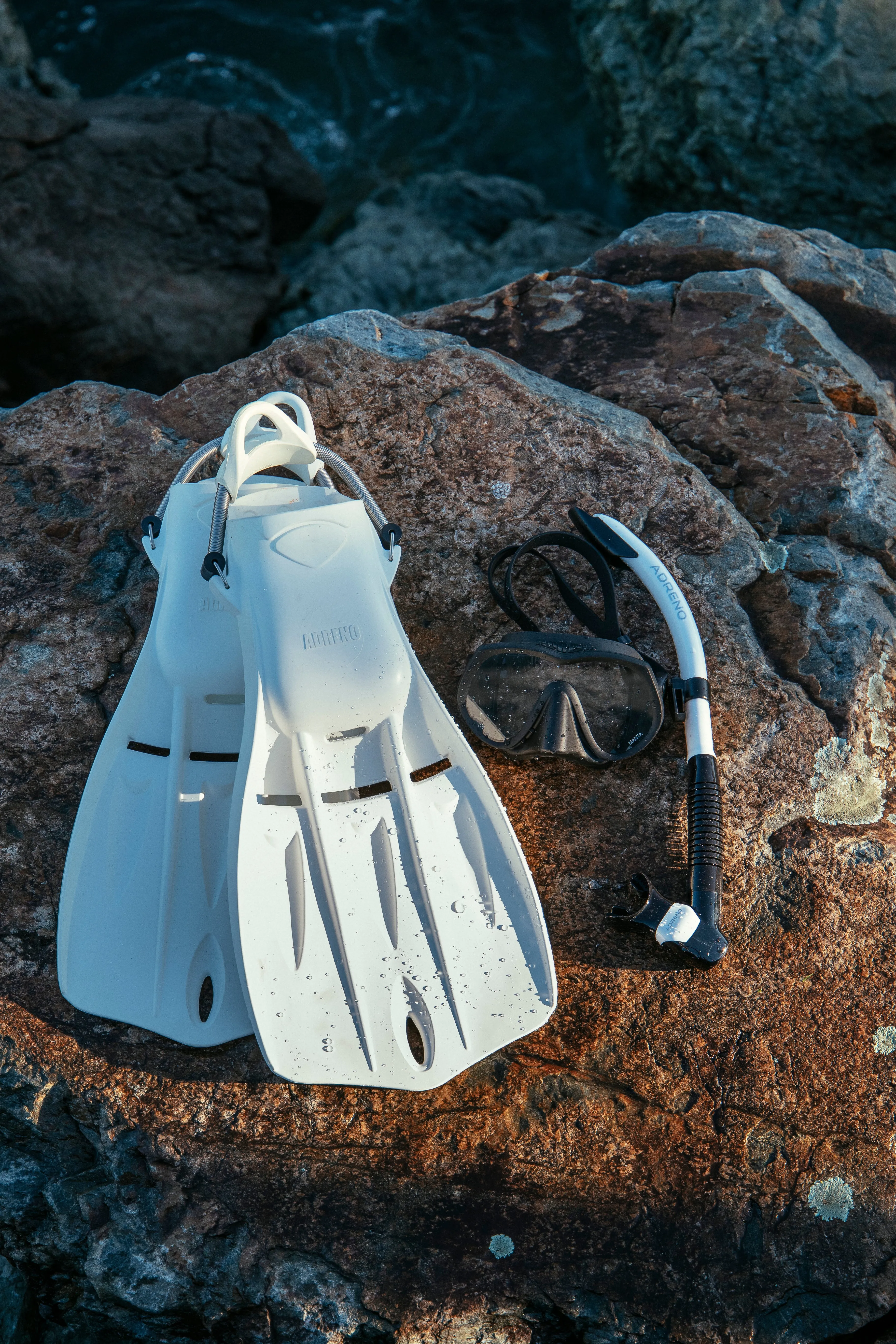 Adreno Manta Mask - Snorkel & Fin Combo - White