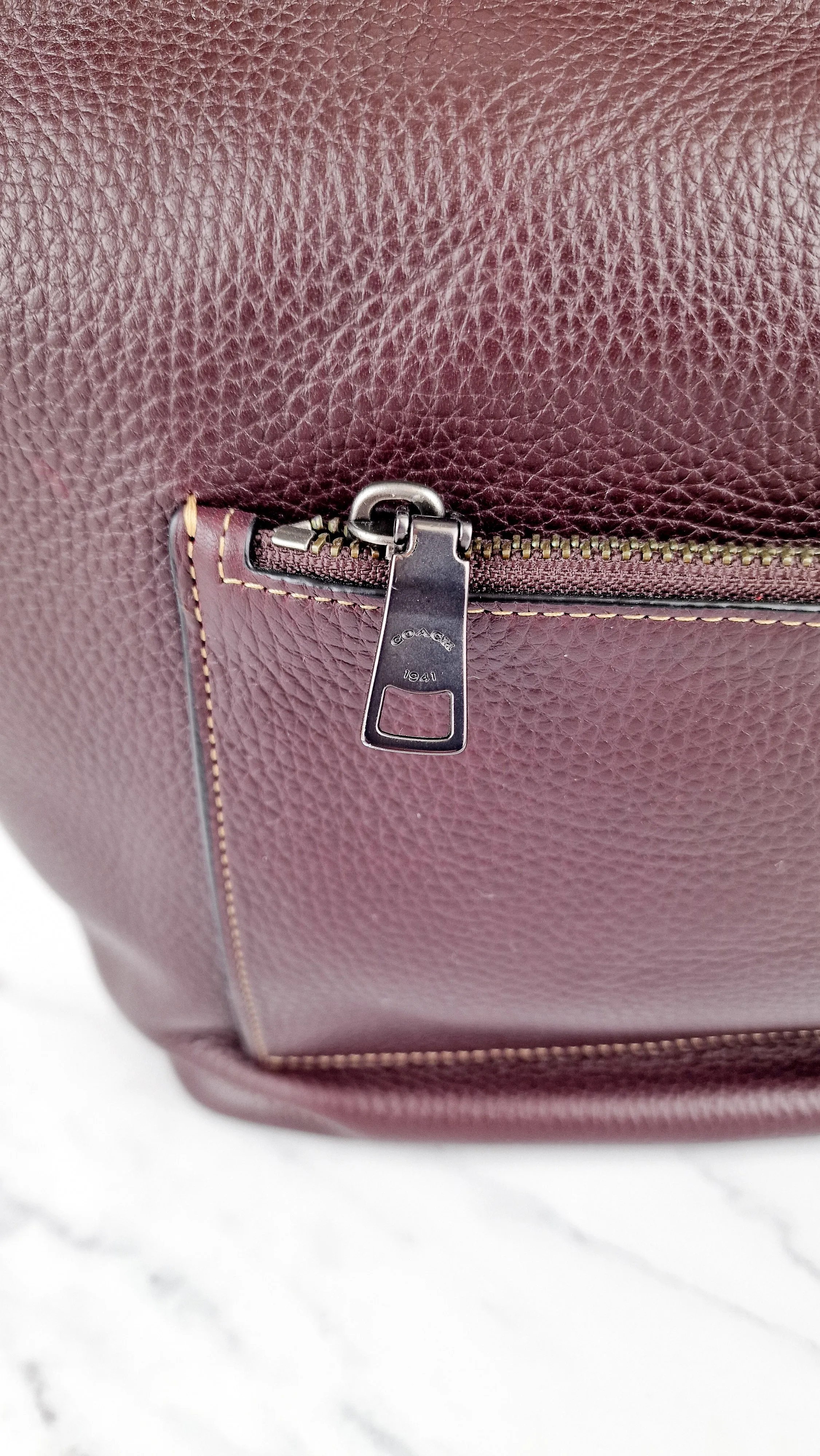 Coach 1941 Duffle Bag in Oxblood Brown Pebble Leather - Crossbody bag - Coach 58019