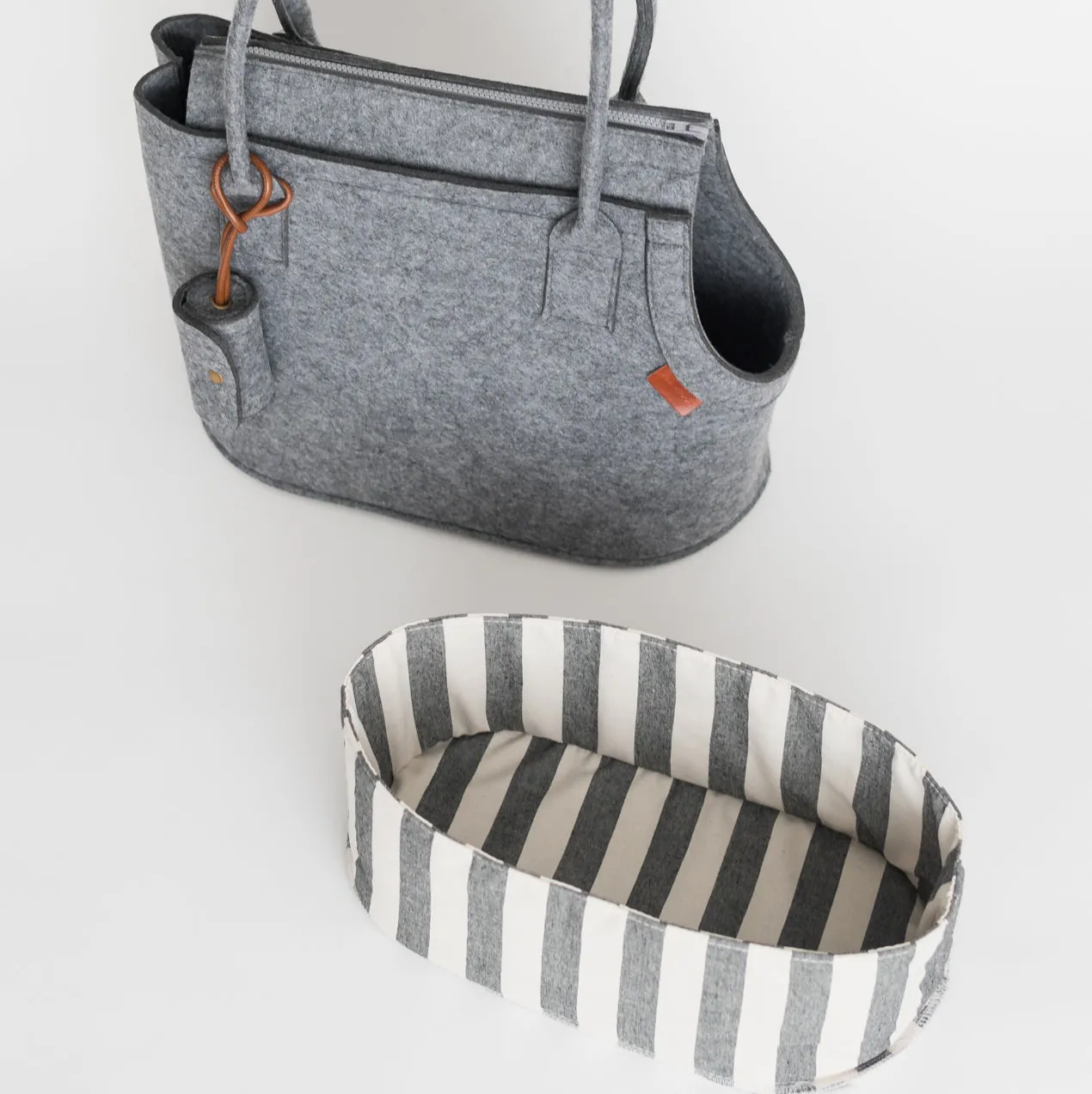 Dog Carrier Ash (Gray)