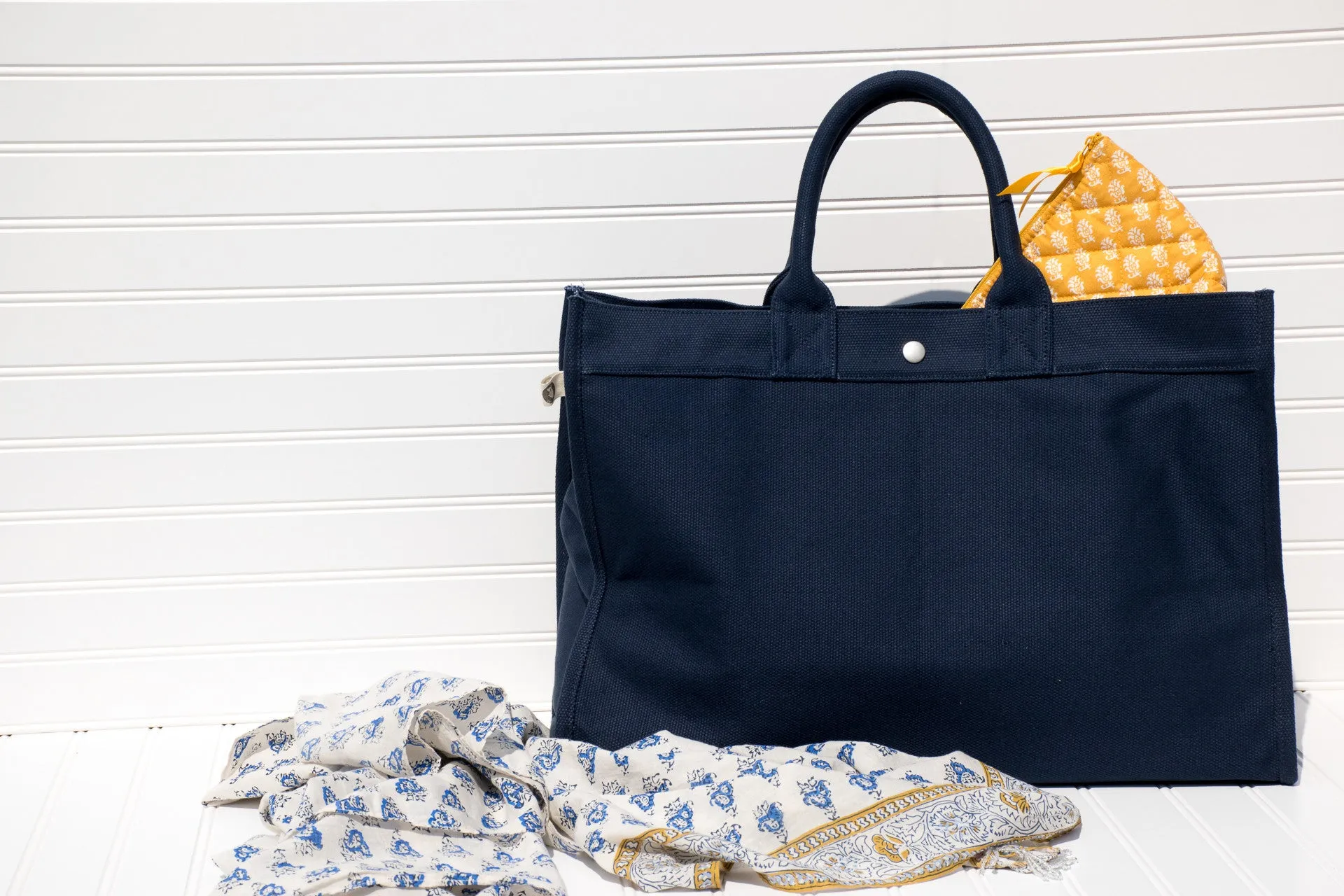 East-West Bag: Navy