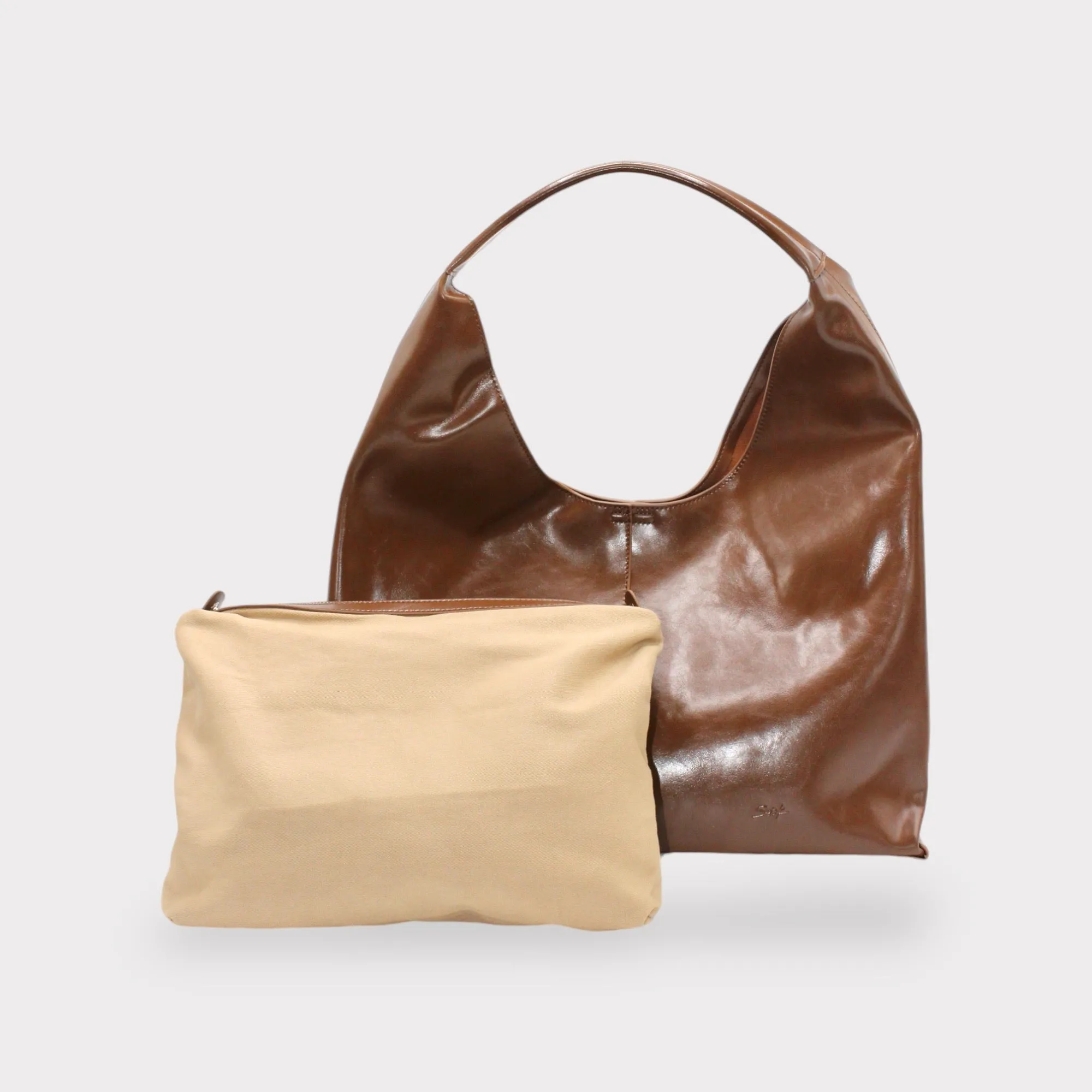 Eco-Friendly Leather Tote: Stylish and Durable