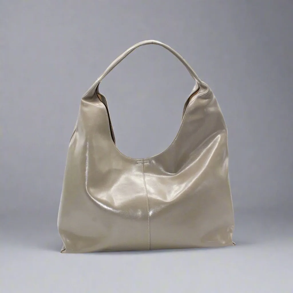 Eco-Friendly Leather Tote: Stylish and Durable