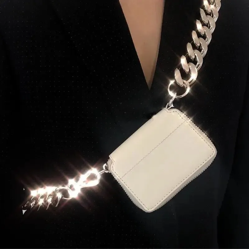 Freja Metal Chain Fanny Bag