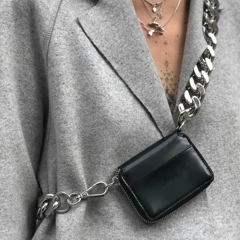 Freja Metal Chain Fanny Bag