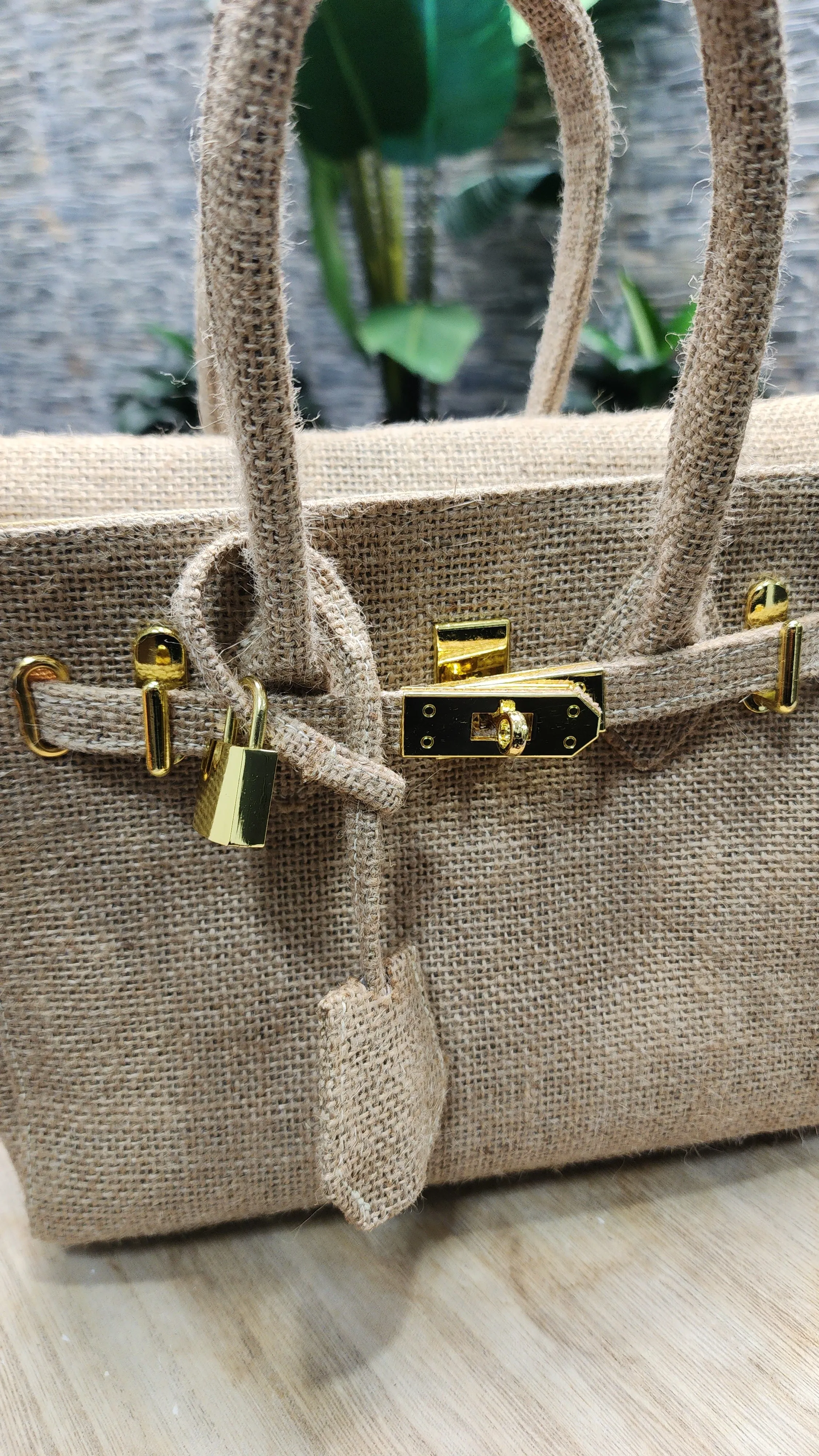 Handmade burlap / jute bag, Small size (25cm)_style 3