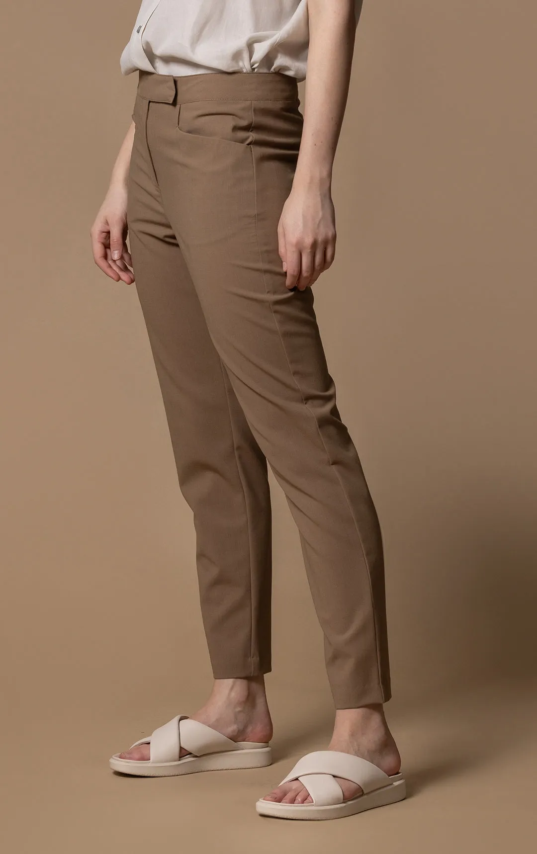 LIGHTWEIGHT WOOL BLEND SLIM LEG TROUSER - CLEARANCE