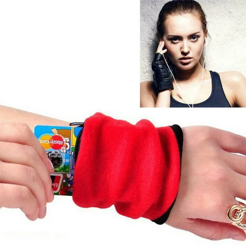 Multifunctional wrist bag for sports