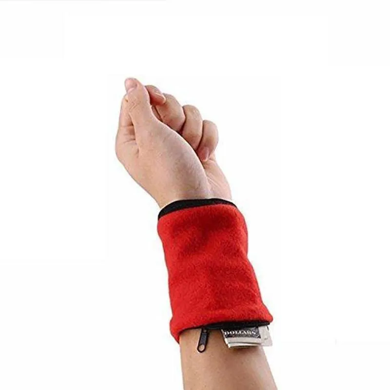 Multifunctional wrist bag for sports