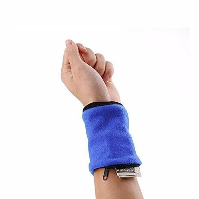 Multifunctional wrist bag for sports