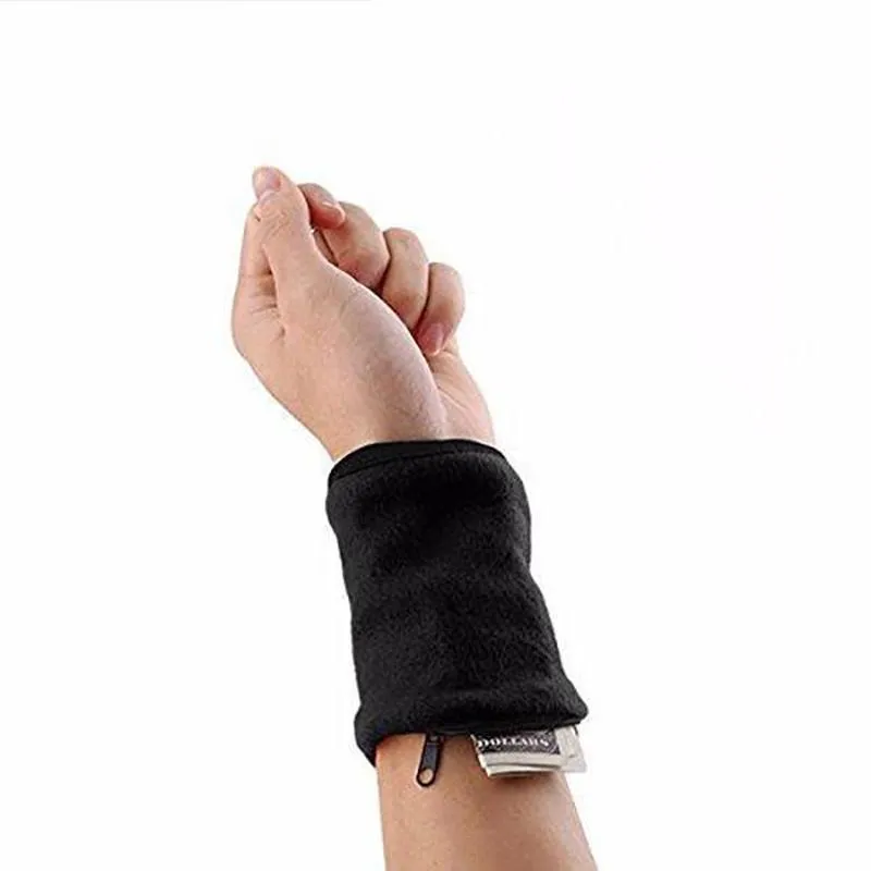 Multifunctional wrist bag for sports